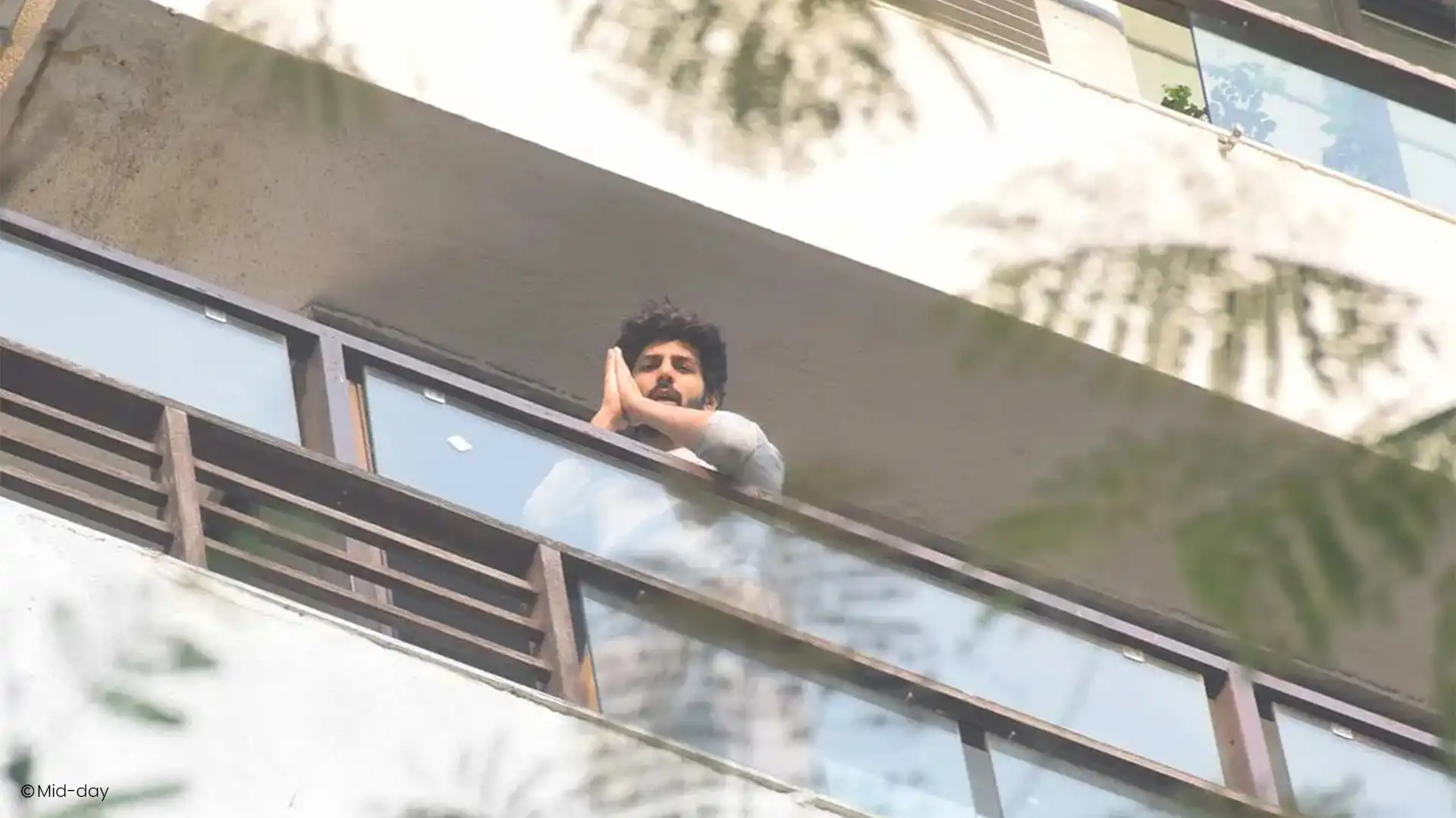 Kartik Aaryan house in mumbai